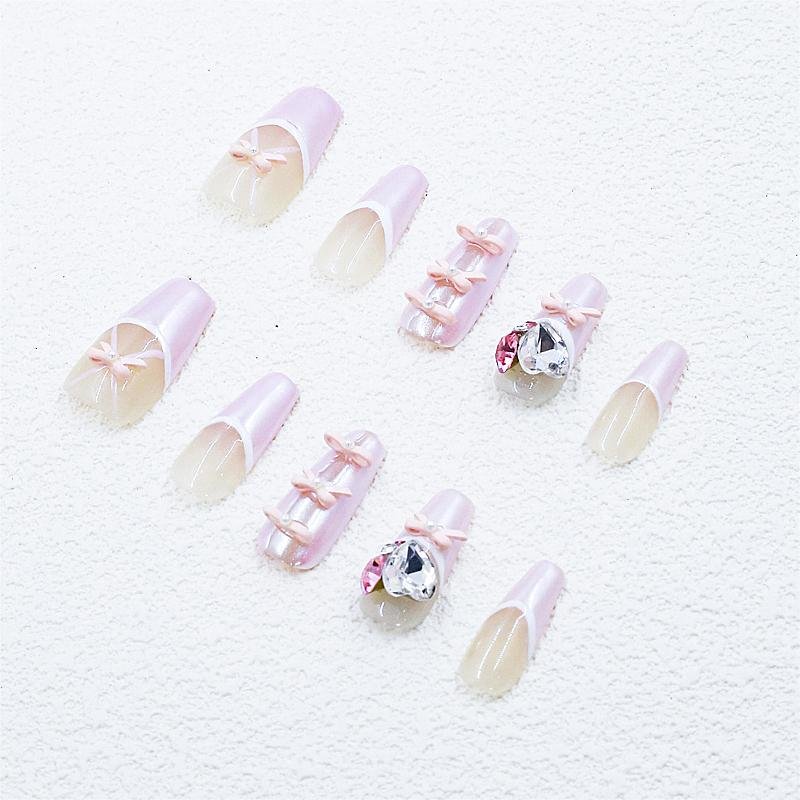 Ongles press-on français nacrés rose nude avec nœud et strass | Longs mariée - Image 4