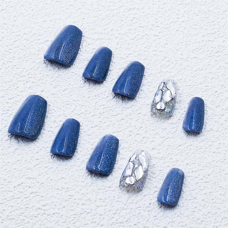 Unghie press-on blu sale marino glitter con texture ghiaccio tritato e perle | Lunghe - Image 6